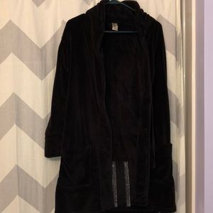 Black “pink” robe